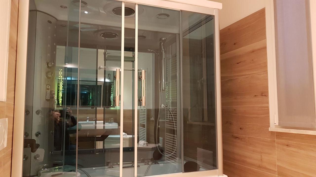 B&B Emozioni E Relax Pietole Eksteriør billede